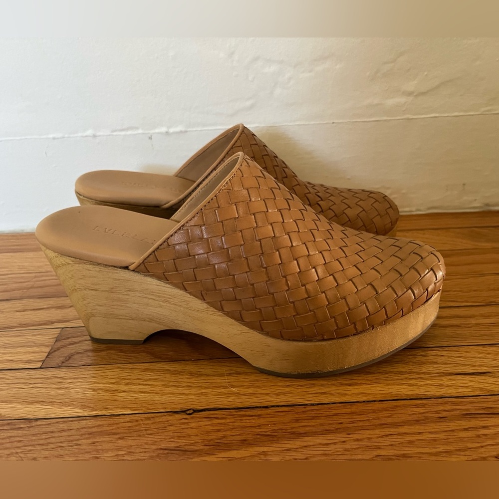 Everlane woven leather clog